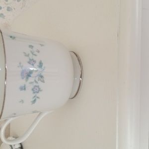 Majestic china may morn 309 tea cup